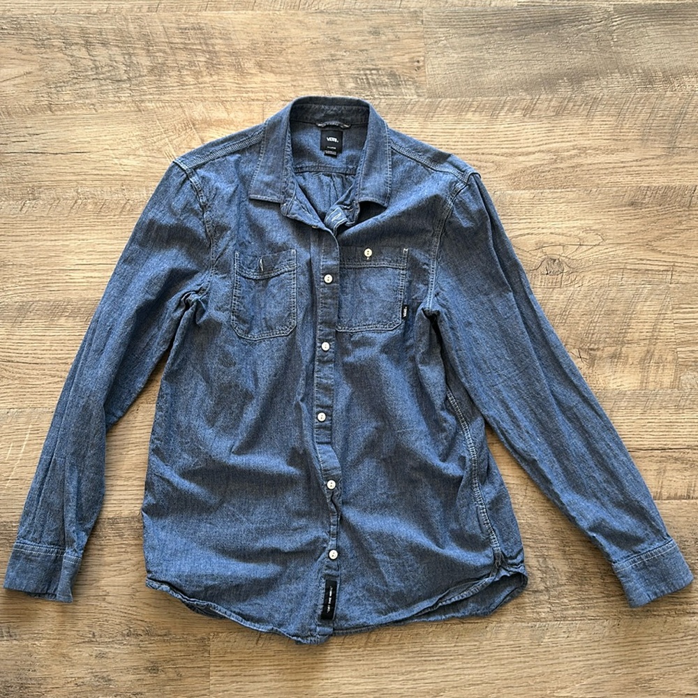 Men’s Vans Chambray long sleeved button down XL